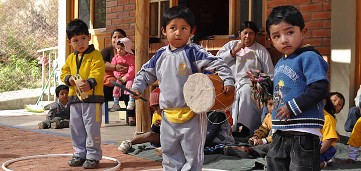 Volunteer at a Day Care for Kids in Bolivia