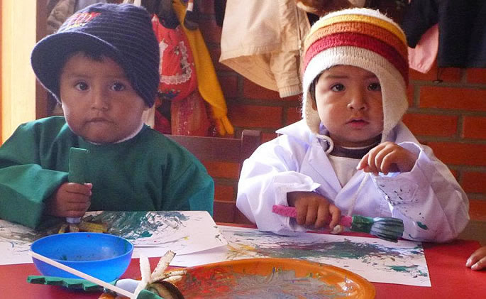 Volunteer care of then children - Bolivia