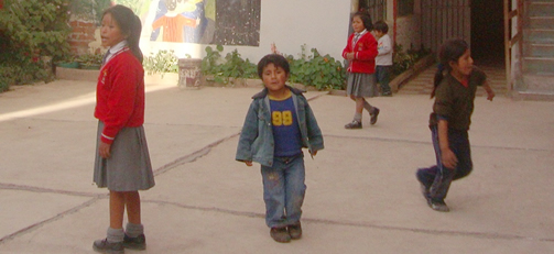 EDUCATION PROJECT PC-SE74 IN PERU